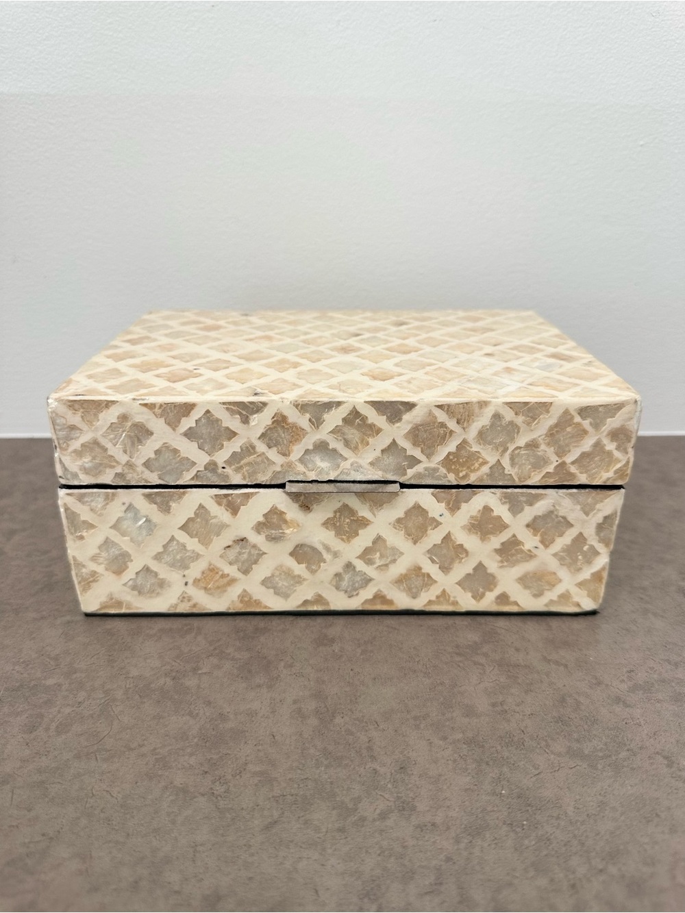 Decorative Cream Mother of Pearl Mosaic Jewelry Trinket Box Storage Organization